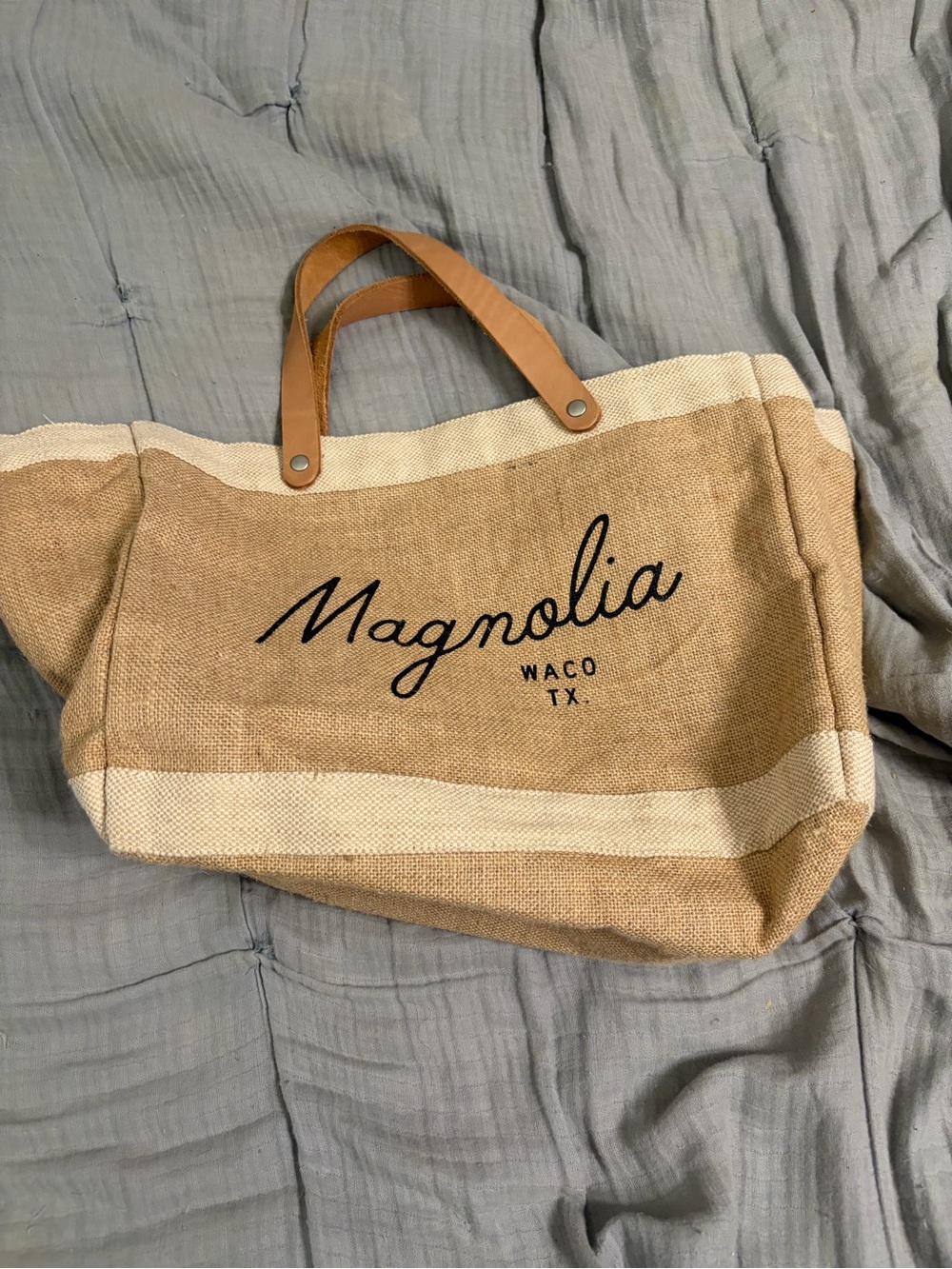 Magnolia Script Market Tote - Picture 2 of 5